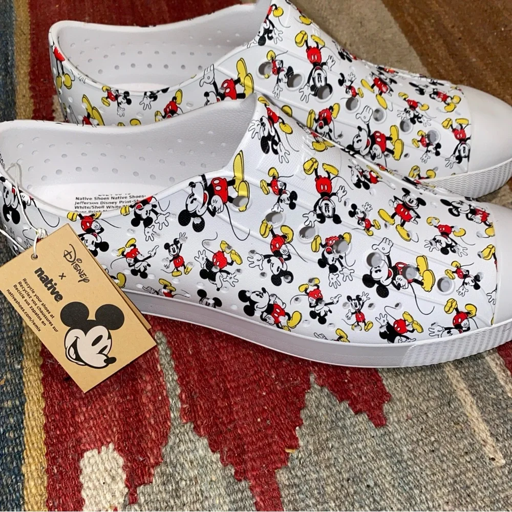 Native Jefferson Mickey Mouse Mens 11 Disney collab - Picture 1 of 7